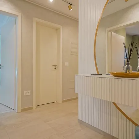 Apartamento Kua Luxury Loft Coresi